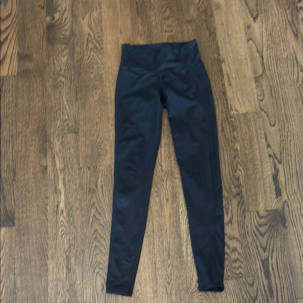 Athleta Black speckled Leggings